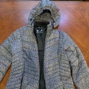 Women’s size small Xersion puffy jacket